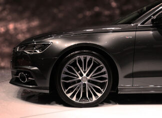 Nowoczesne techniki lakierowania samochodów: przegląd metod stosowanych w profesjonalnych warsztatach lakierniczych Nowoczesne techniki lakierowania samochodów