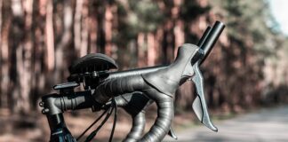 Jak działa manetka gazu w motocyklu? Jak działa manetka gazu w motocyklu?