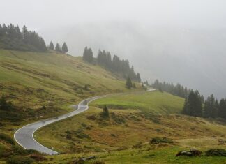 Jaki przebieg auta jest dobry? Jaki przebieg auta jest dobry?