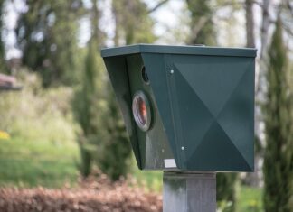 W jakiej odległości łapie fotoradar? W jakiej odległości łapie fotoradar?