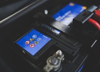 Co ile wymienia się baterię w elektryku?